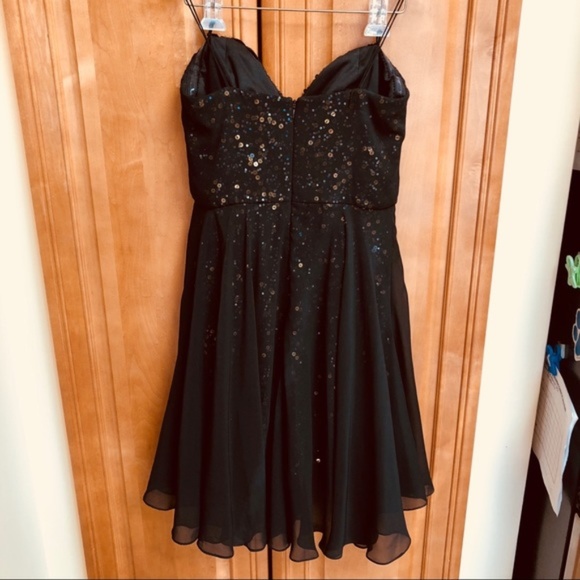 Mark & James Badgley Mischka Sheer Sequin Sz6 - Picture 5 of 8